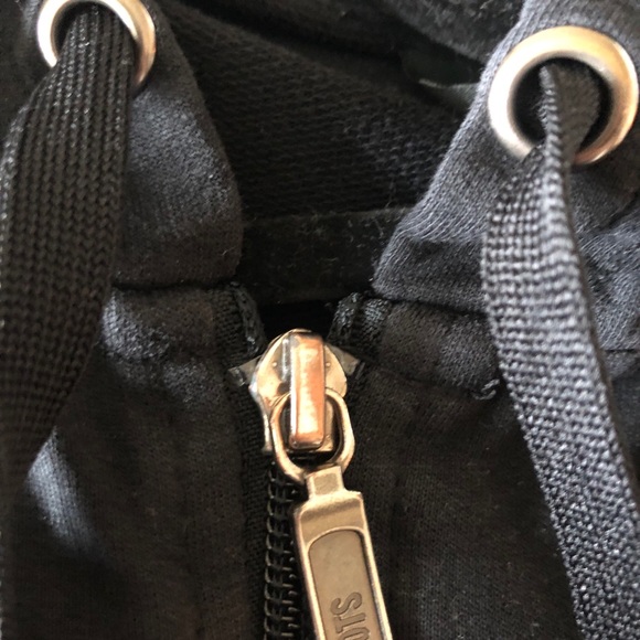 Roots zip up - Picture 5 of 6